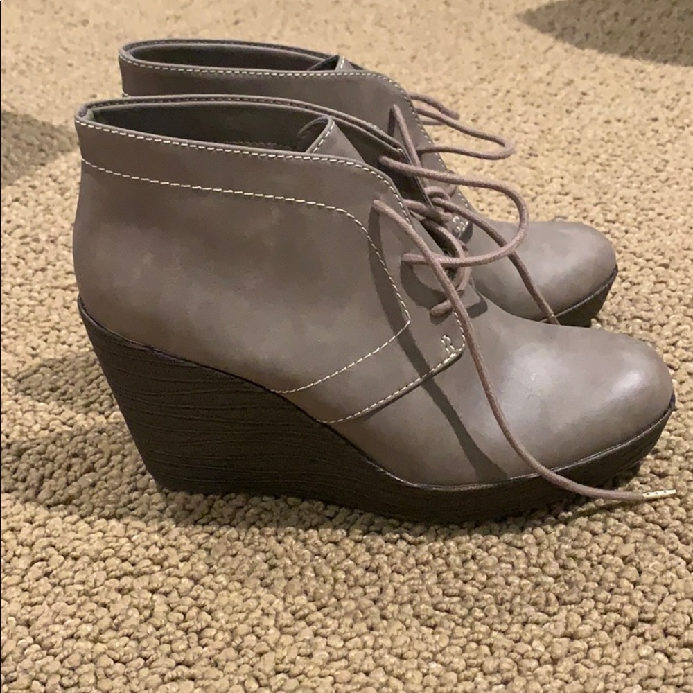 Wedge boots!